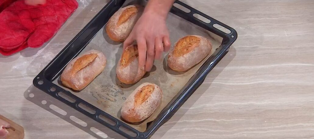 É sempre mezzogiorno Ricetta francesine di pane di Fulvio Marino