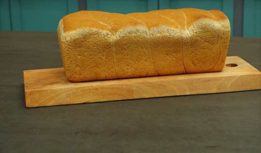 Pane olio e fantasia  Ricetta pane in cassetta di Enrica Della Martira