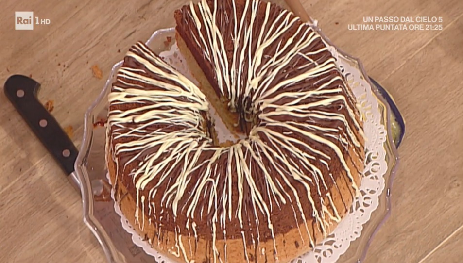 Chiffon cake al cacao - Sofficissima e golosa!