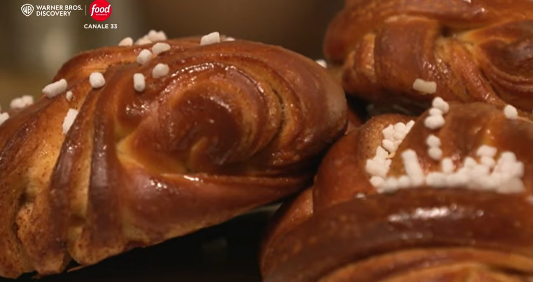 Nel forno di casa tua  Ricetta brioche nodi d'amore di Fulvio Marino