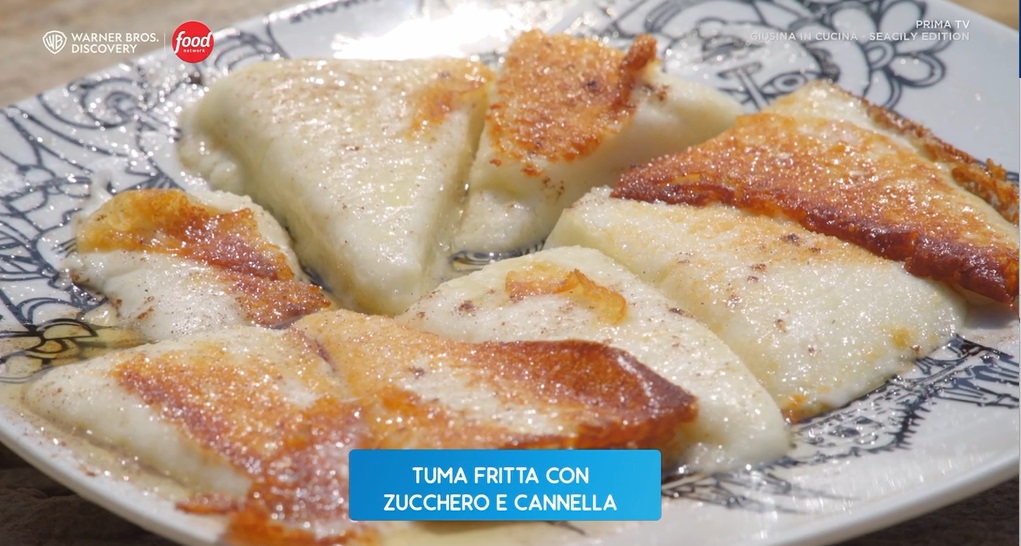 Giusina in cucina  Ricetta tuma fritta con zucchero e cannella di Giusina  Battaglia