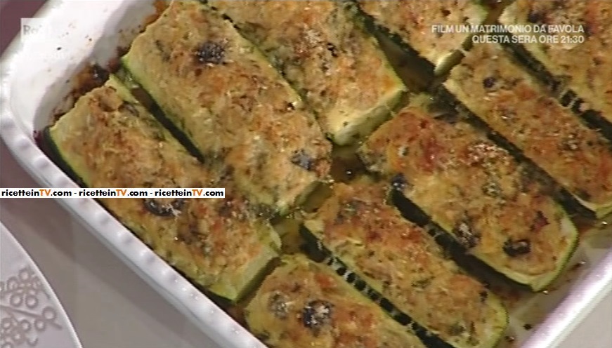 Crostata morbida salata con crema di tonno - Ricetta Fatto in casa da  Benedetta