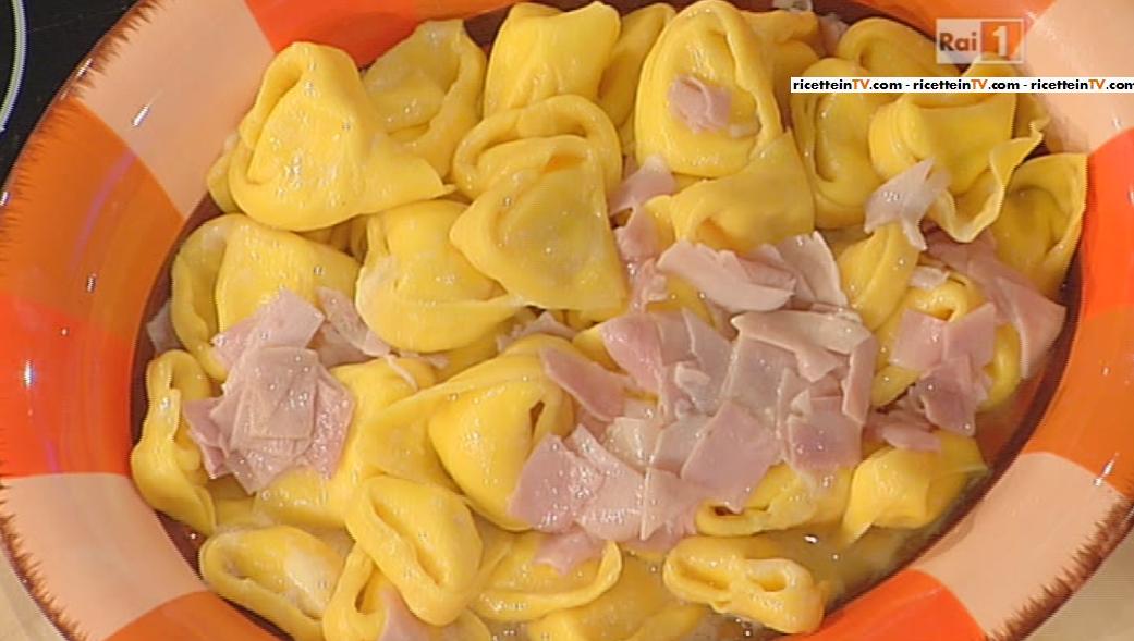 La prova del cuoco, Ricetta tortelloni di formaggio con burro e cotto