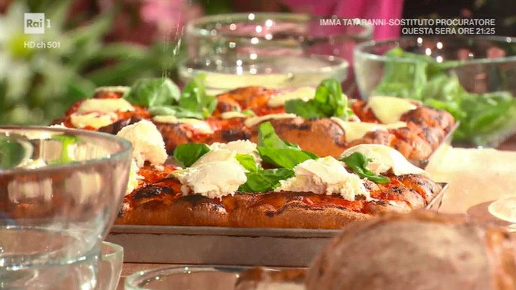 Sempre Mezzogiorno Ricetta Pizza In Teglia Di Fulvio Marino