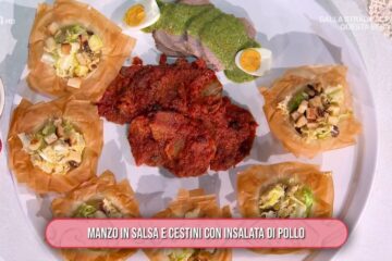 manzo in salsa e cestini con insalata di pollo di Daniele Persegani