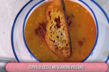 zuppa di ceci e moscardini piccanti di Michele Farru